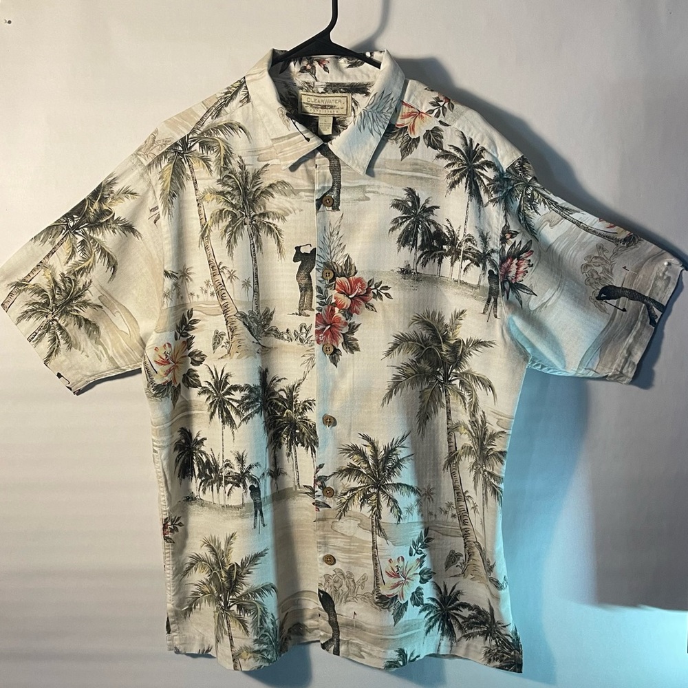 Clearwater outfitters Hawaiian golf shirt
